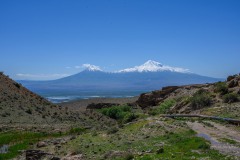 Blick zum Kleinen und Großen Ararat