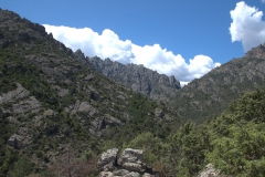 Entlang der Tavignano-Schlucht