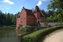 Schloss Červená Lhota