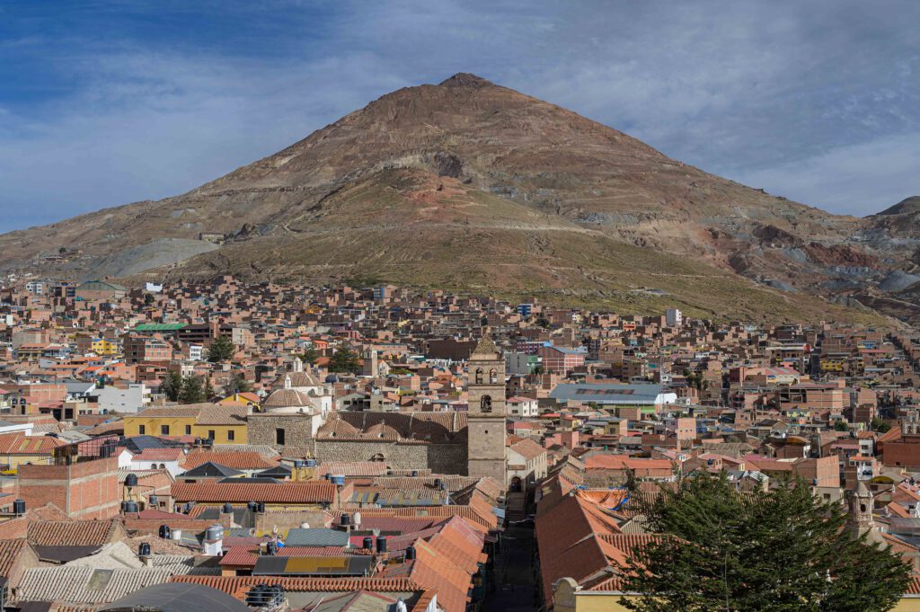 Blick zum Cerro Rico de Potosi